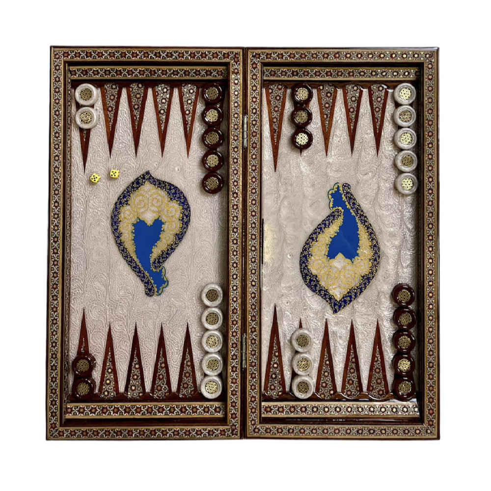 Main image of 镶嵌细工西洋双陆棋盘——工匠手作，传统镶嵌技艺（Khatam-kari）