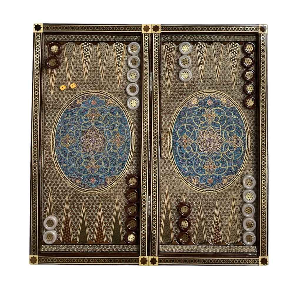 Main image of 镶嵌细工西洋双陆棋盘——手工制作，传统镶嵌艺术（Khatam-kari）