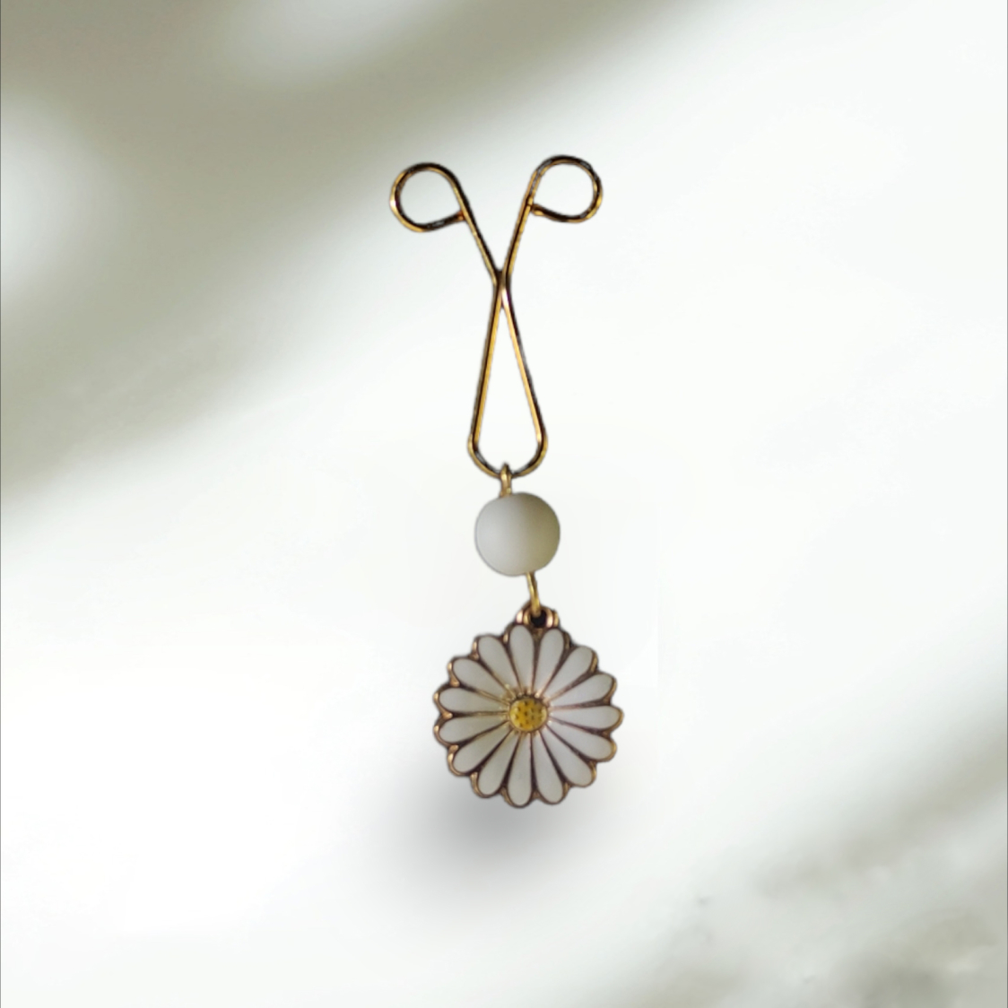 穆斯林女性用头巾U型夹 – 洋甘菊吊饰(6件装)