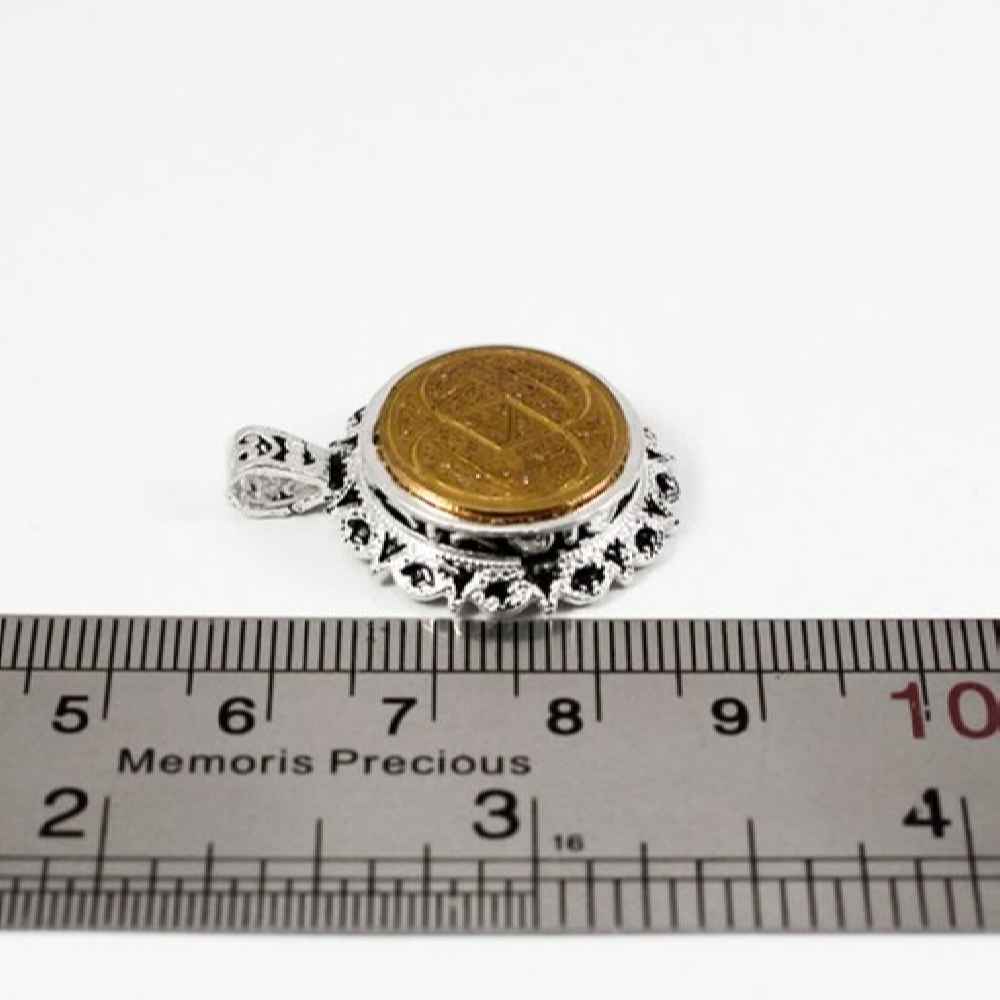 伊斯兰银吊坠——装饰《古兰经》伊玛目贾瓦德护符