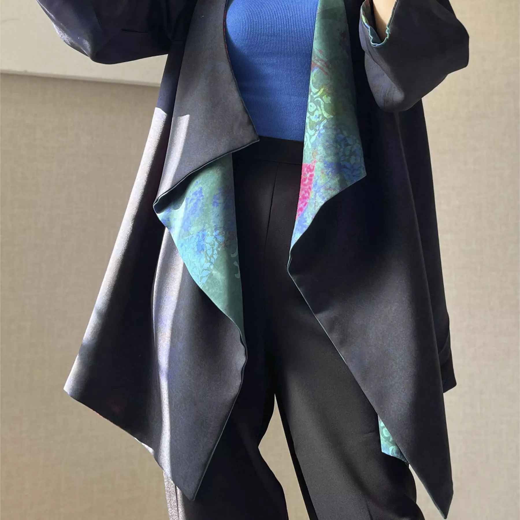 波斯女式双面绉纱大衣