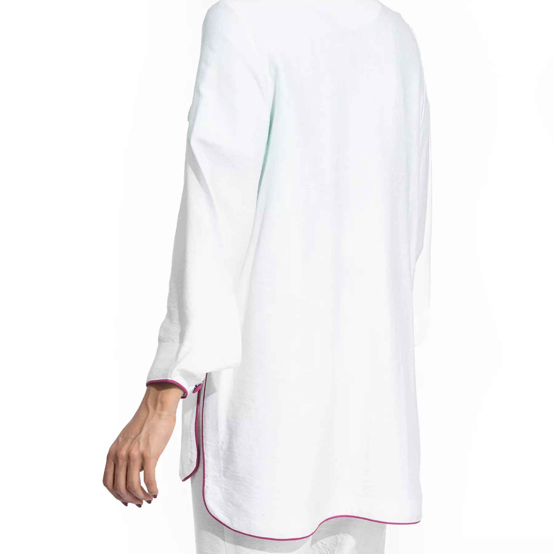 波斯女式带花卉刺绣白色大衣