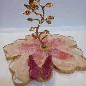 树脂托盘 带黄铜叶子底座和3D蝴蝶