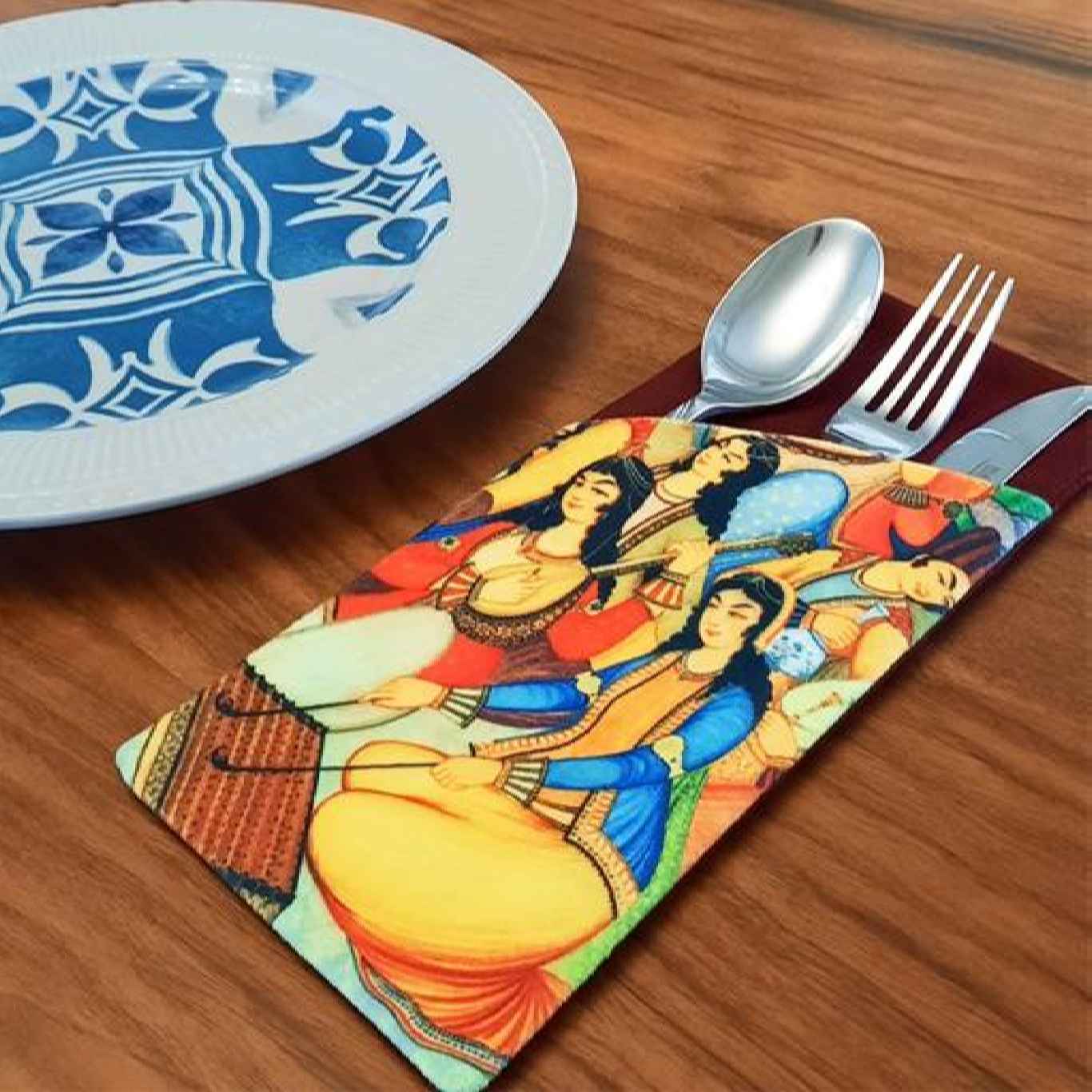 Main image of 天鹅绒花卉设计餐具袋 – 象牙经典款