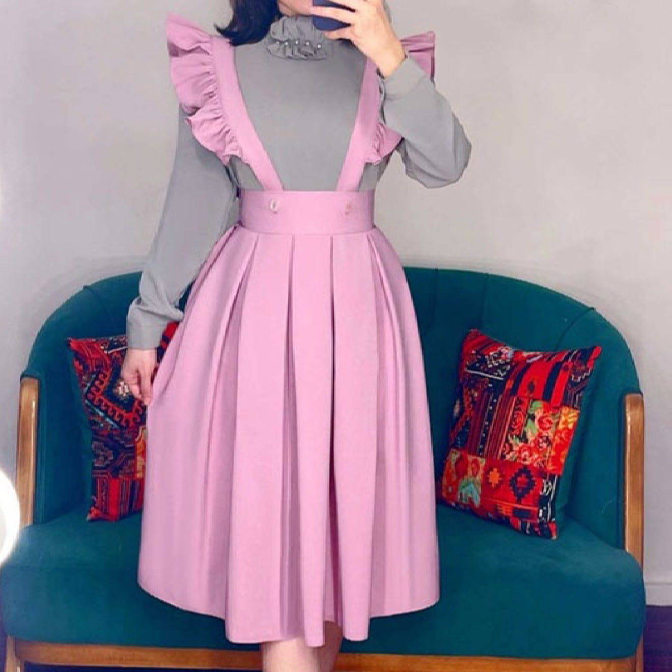 Main image of 女士背带裙——适合各种场合