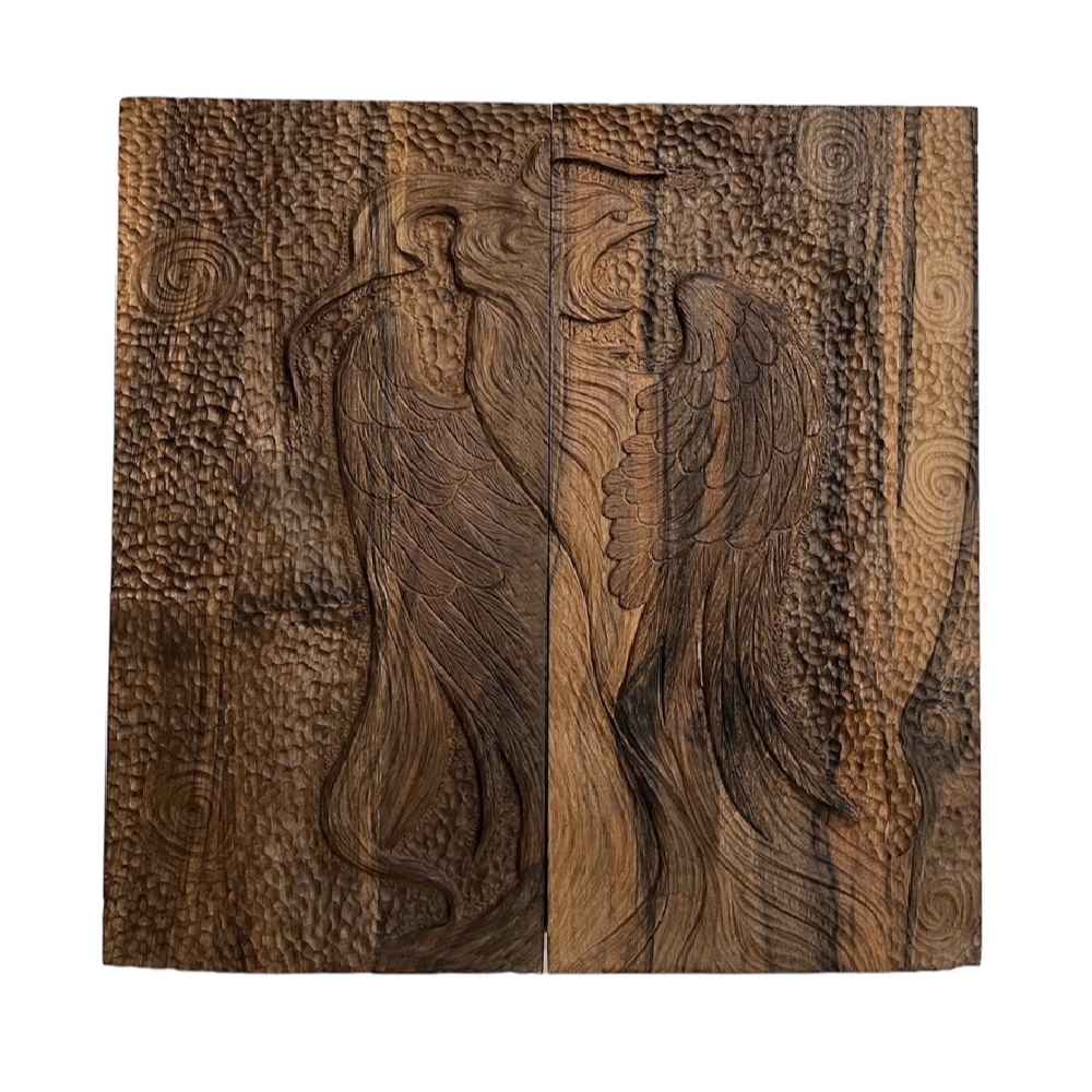 Main image of 木雕西洋双陆棋盘——凤凰图案手工制作