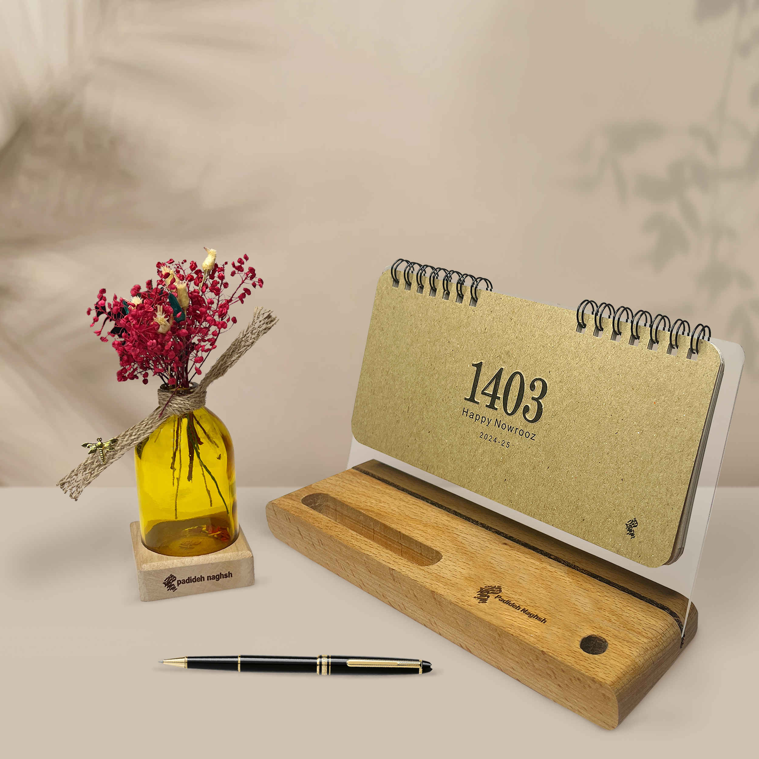 1403波斯桌面日历 木质款 带手机支架