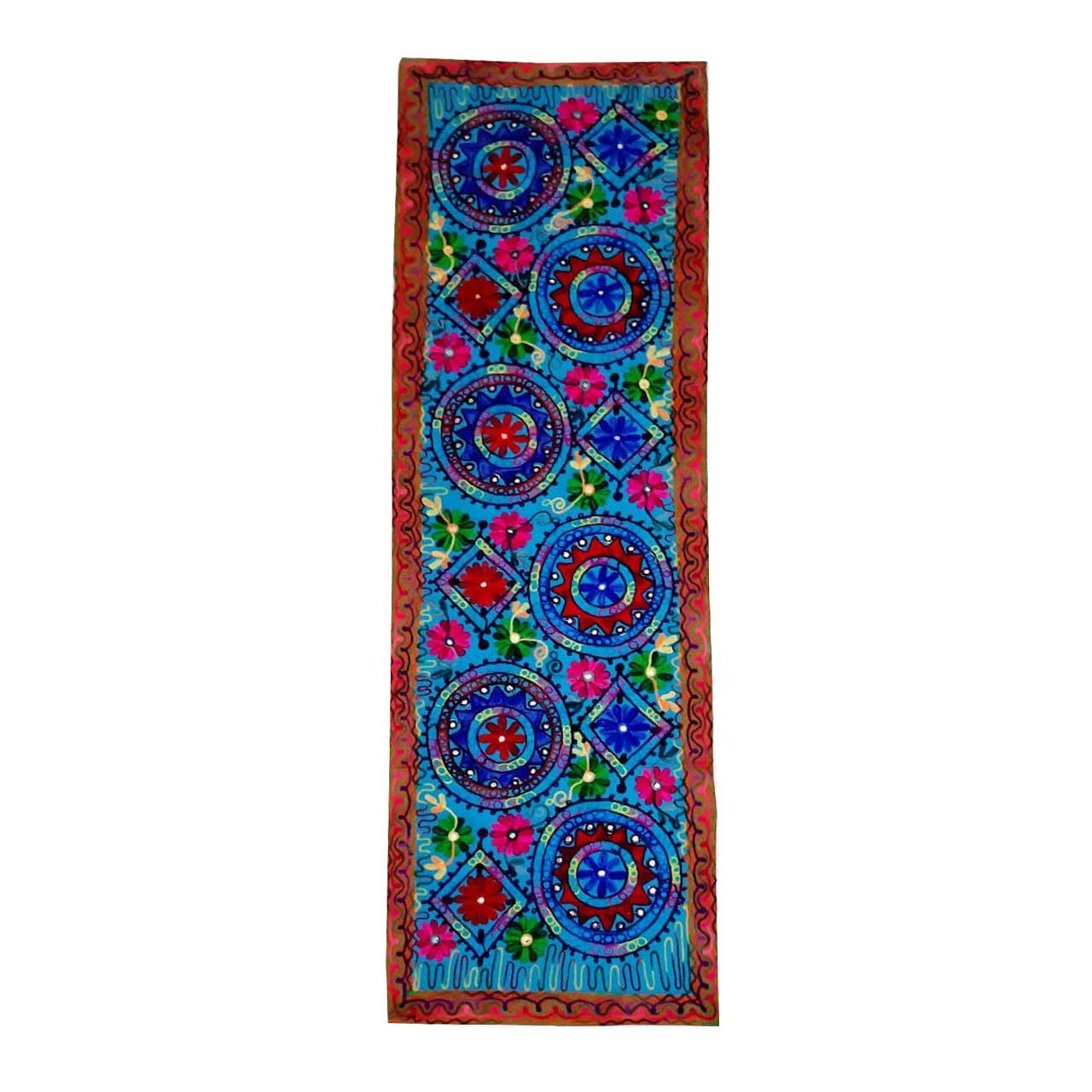 Main image of 手工刺绣桌旗 —— Levi 款