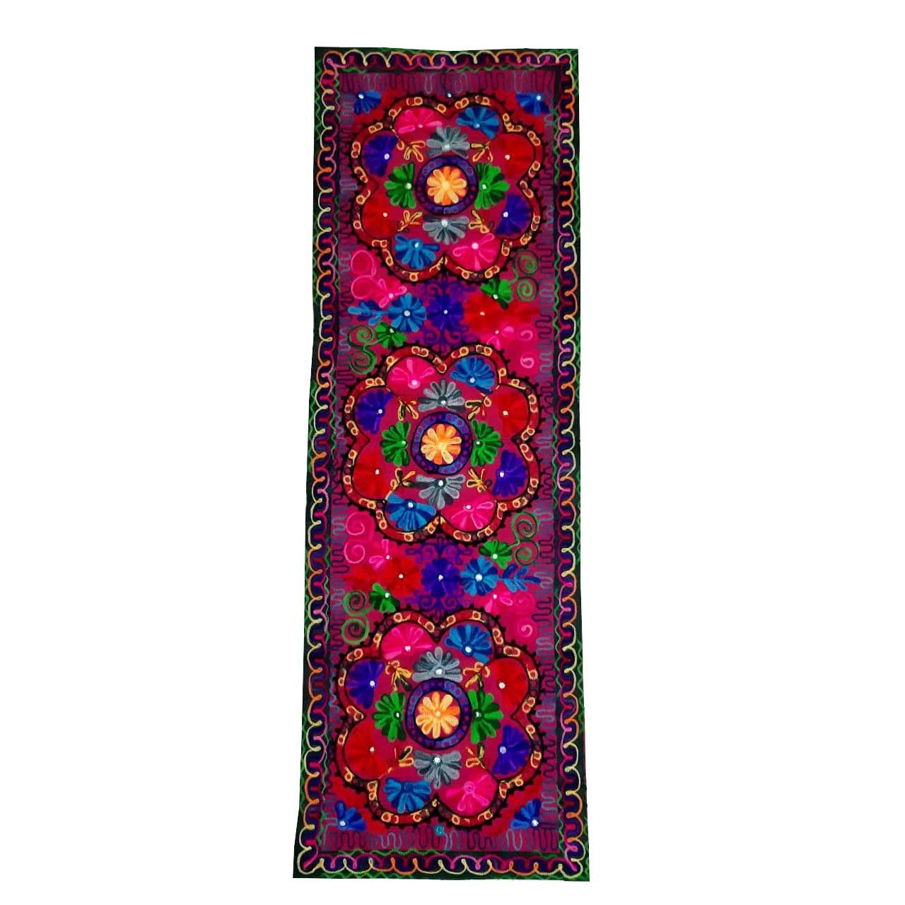 Main image of 手工刺绣桌旗 —— Mikasa 款