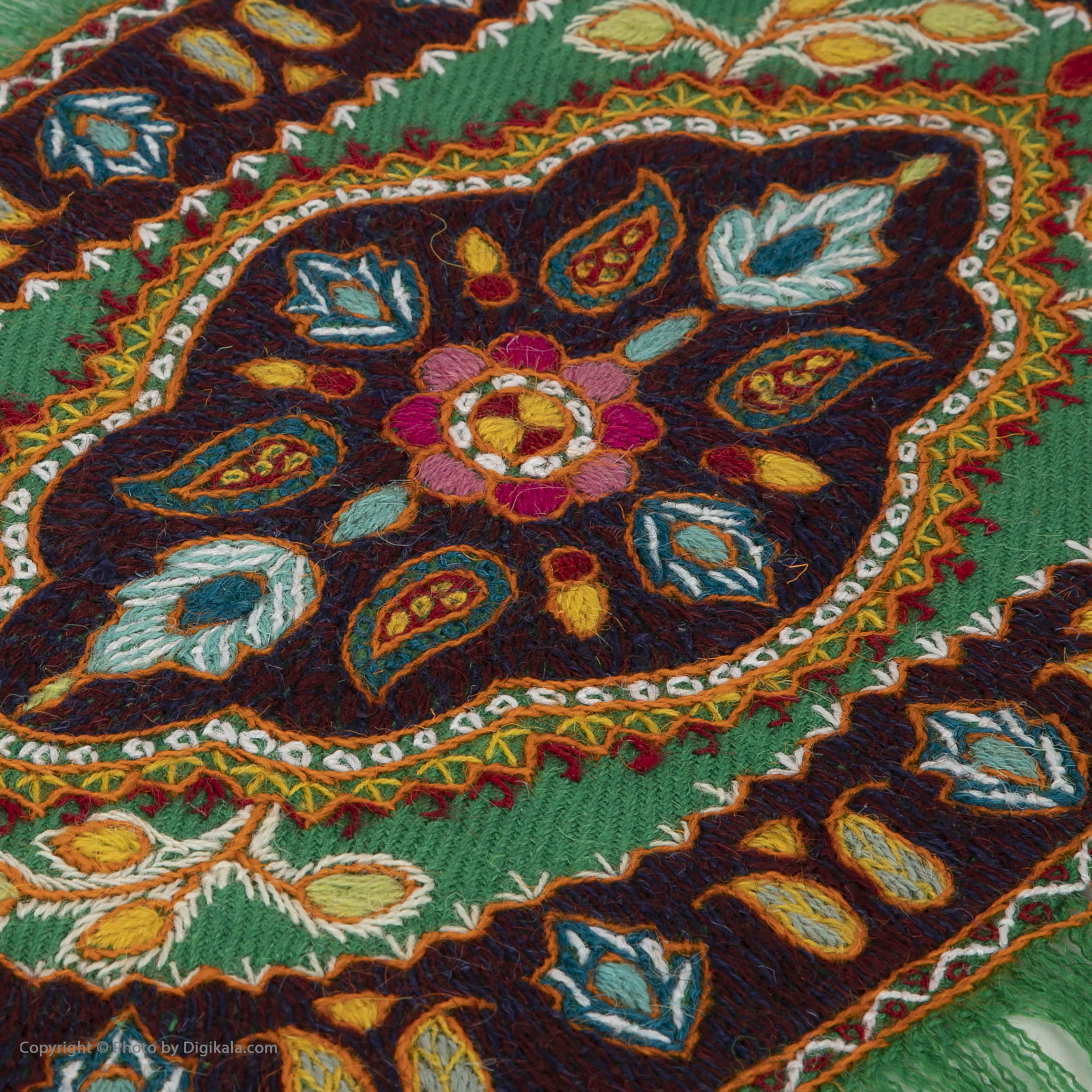 手工刺绣桌布 —— Ghadimi 款