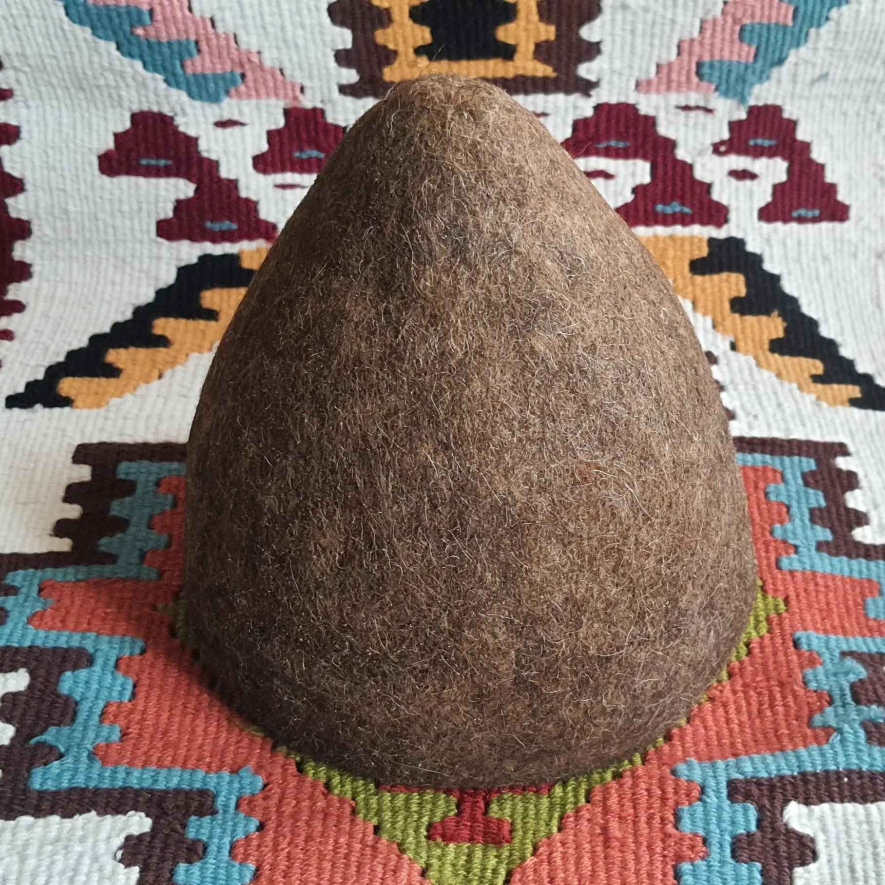 伊朗修道士帽 – 100% 羊毛,苏菲风格