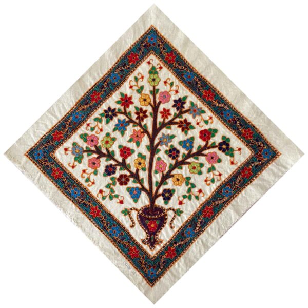 Pateh Kerman 优雅手工桌布 – 生命之树