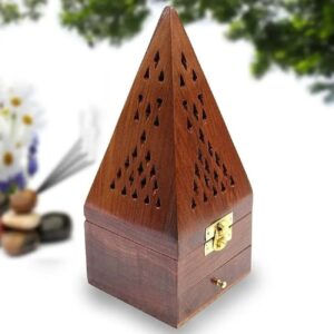 木质 Esfand 与 Bakhoor 烟熏炉 – 金字塔形