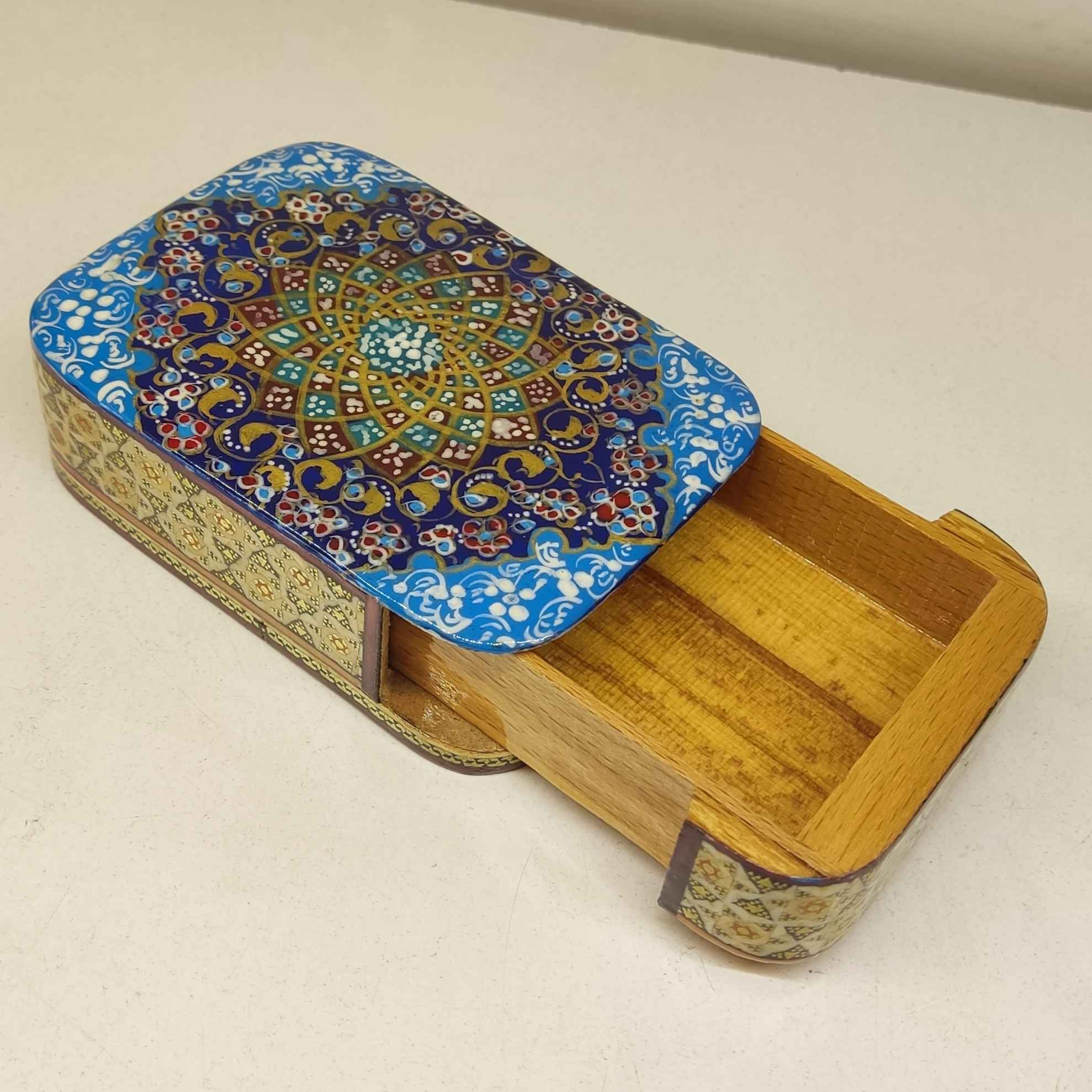 波斯木质扑克牌盒 – 哈塔姆珐琅艺术款