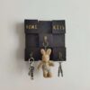 Thumbnail 7: 装饰性手工墙面钥匙挂架 – 入口立方设计
