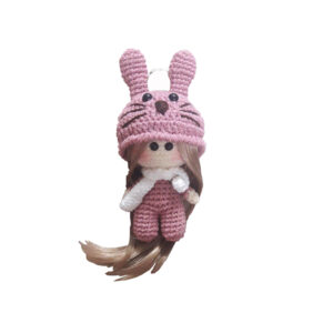 手工钩针钥匙扣 – 可爱女孩娃娃设计