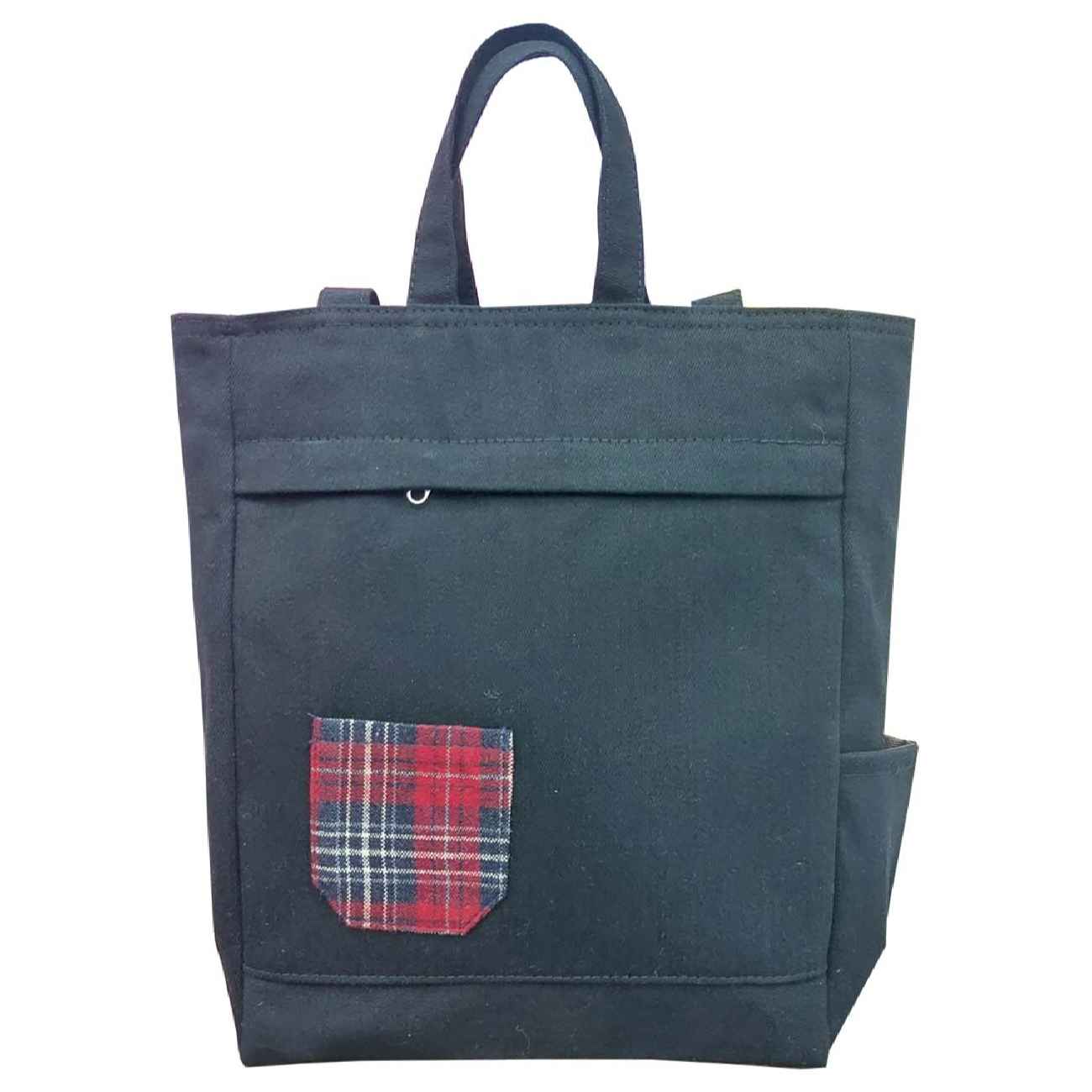 Main image of 女款海军蓝斜挎肩包