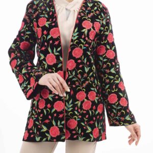 波斯女款刺绣曼托——花卉设计