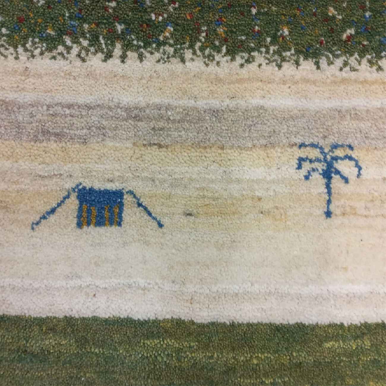 波斯加贝羊毛地毯 手工编织 树与动物图案