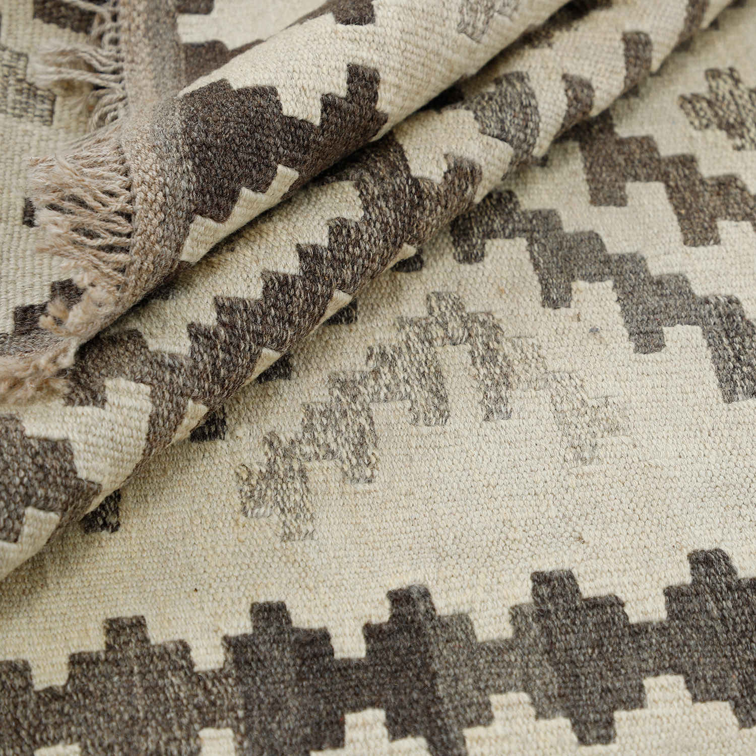 波斯羊毛基利姆地毯 手工编织于法尔斯 卡什库里 几何