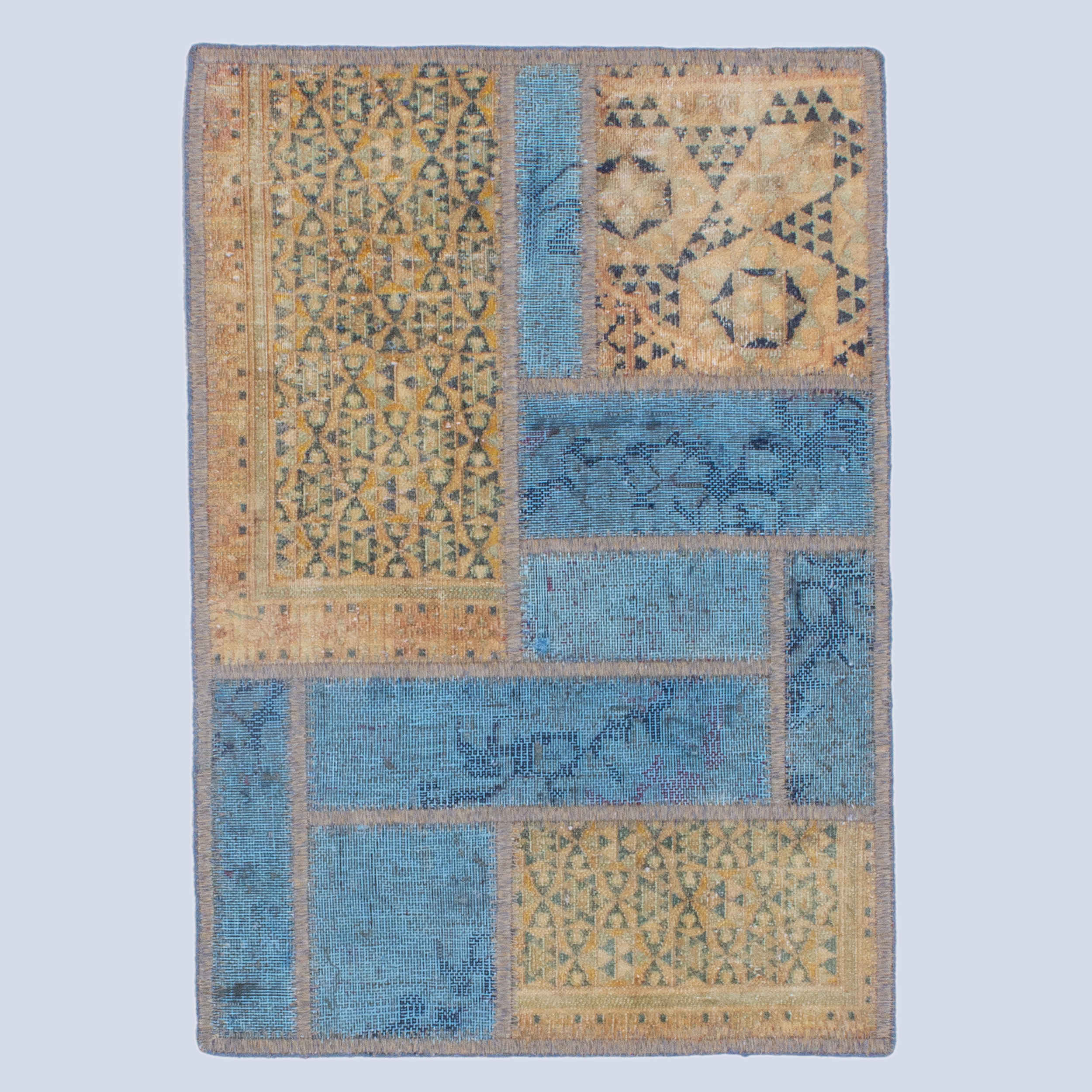 Main image of 波斯手工打结拼布地毯 浅蓝色