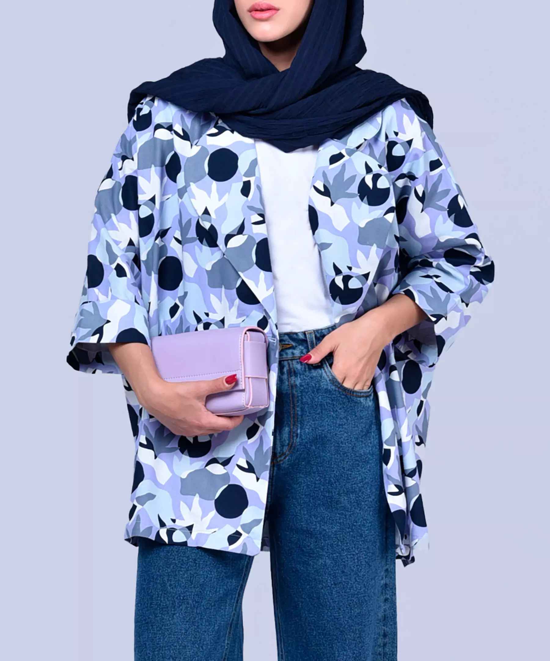 Main image of 波斯女款开襟曼托——宽松波点设计