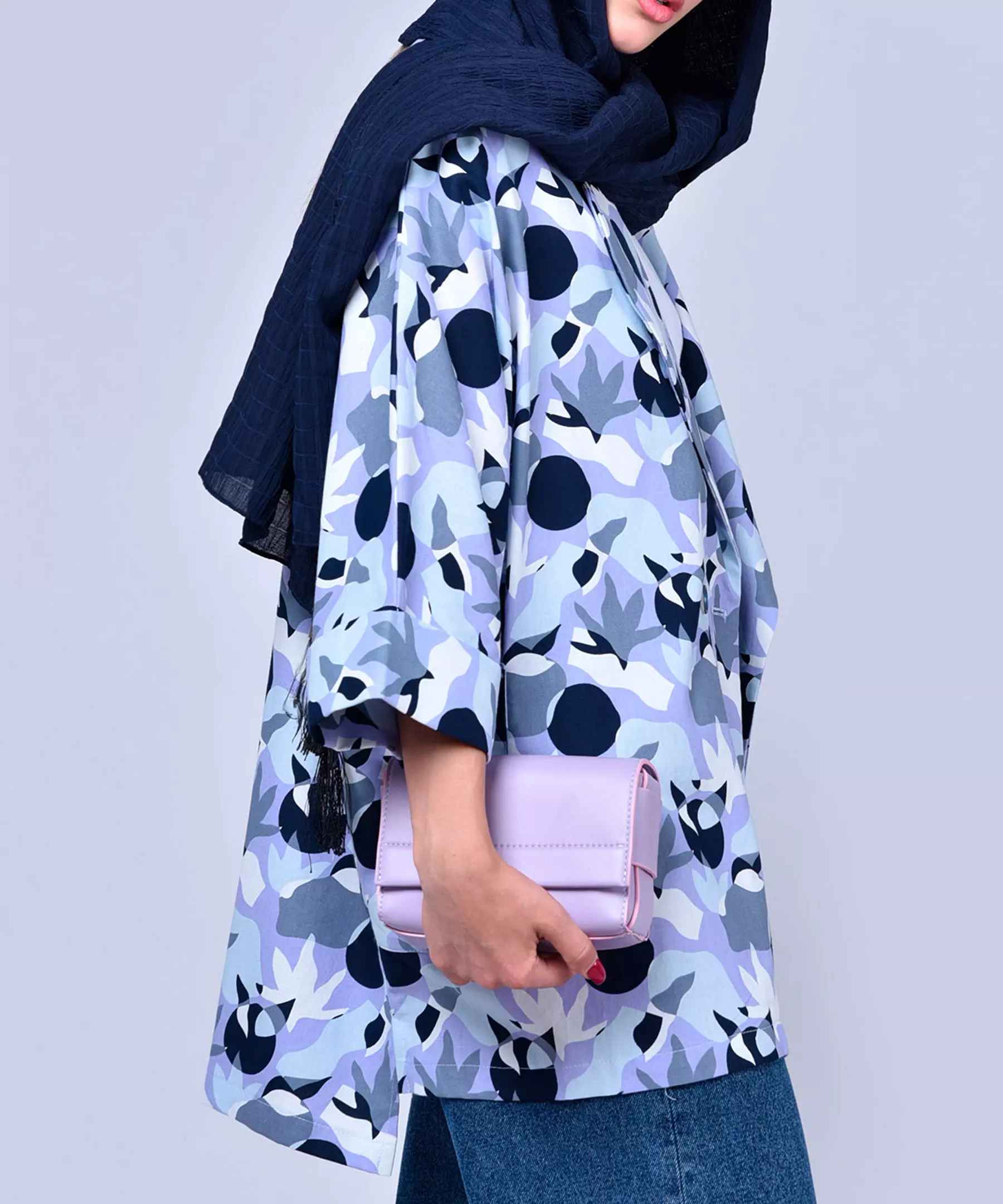 波斯女款开襟曼托——宽松波点设计