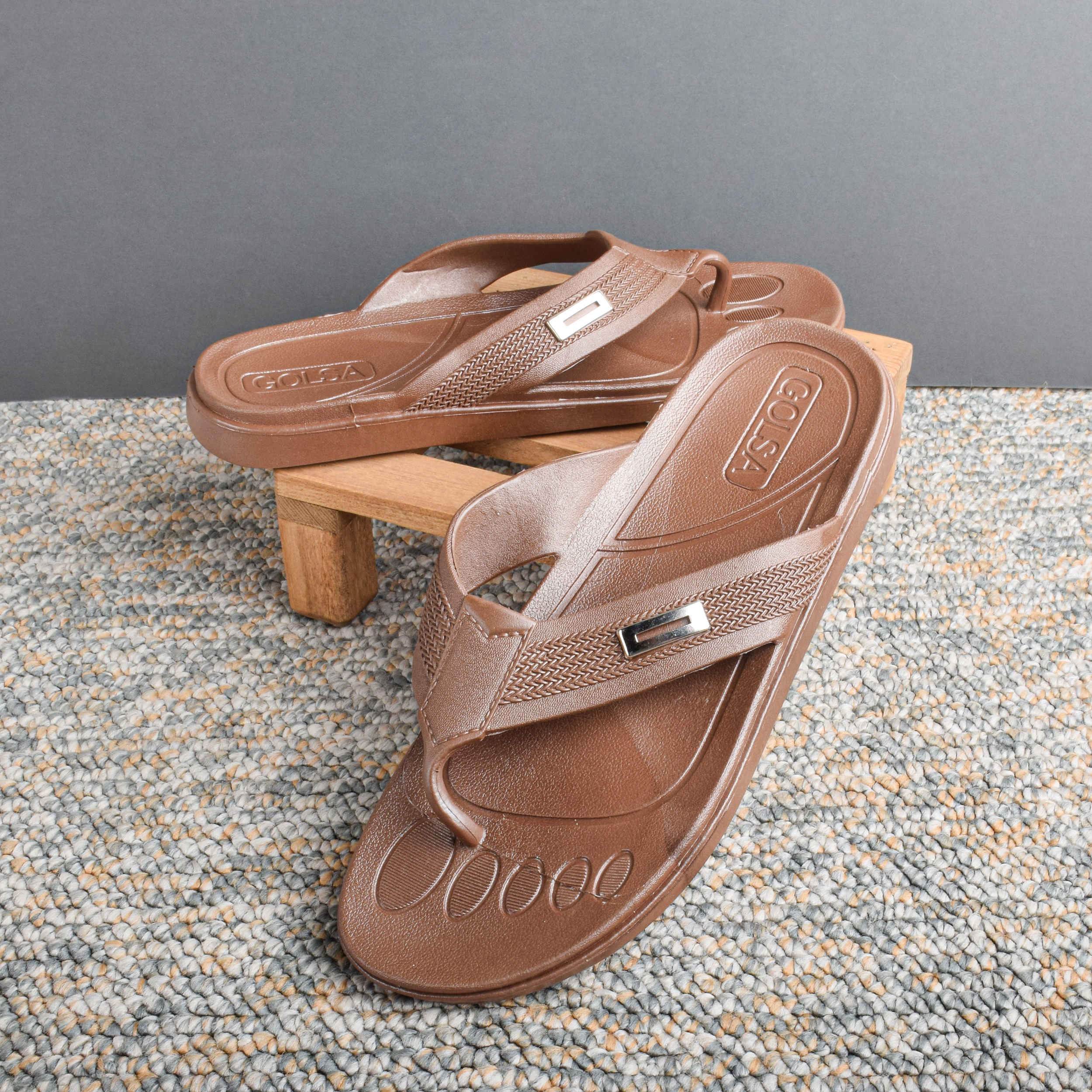 男士夹脚拖鞋——沙滩款