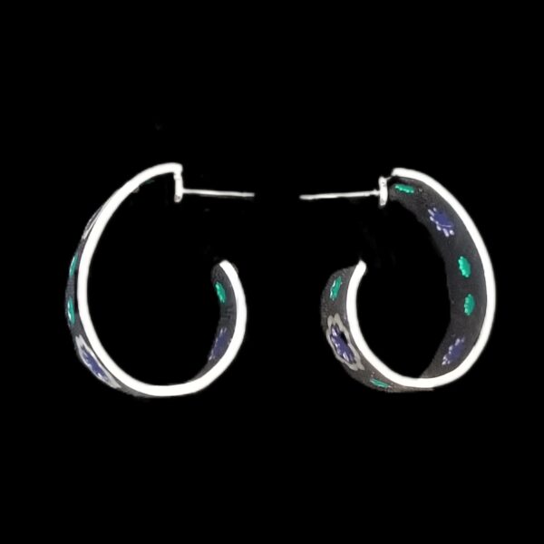 女士金属耳坠 – 印度花卉设计