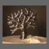 Thumbnail 5: 装饰树雕像 – 自然灵感艺术品