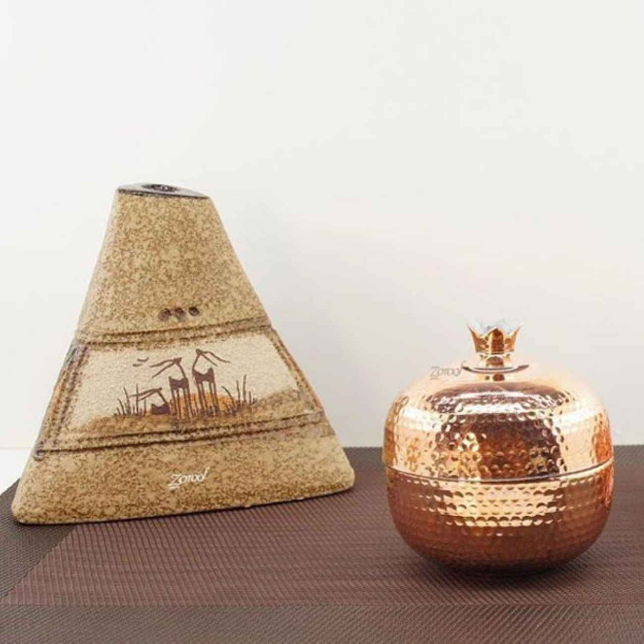 手工波斯铜糖碗带盖 – 锤纹石榴设计