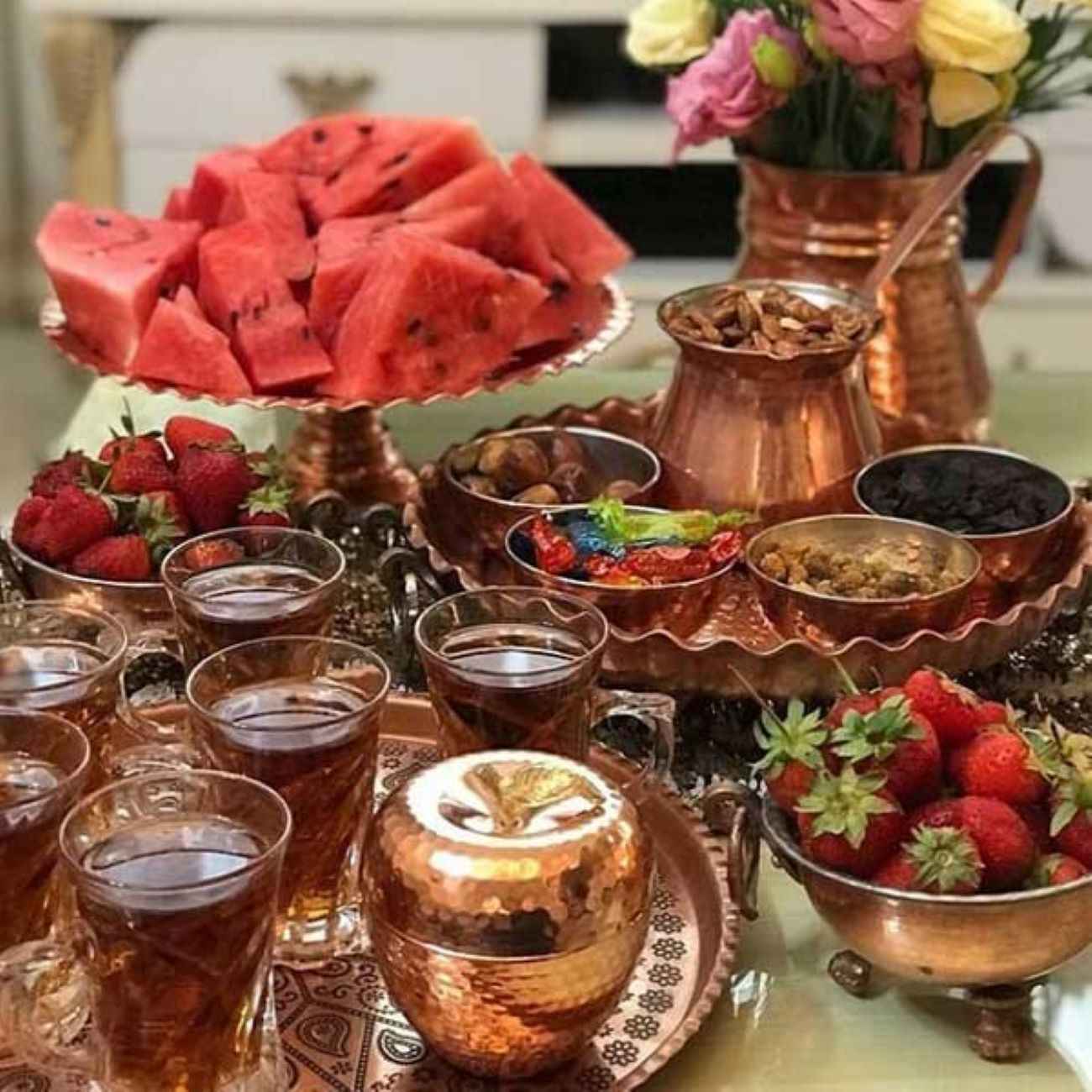 手工波斯铜糖碗带盖 – 锤纹苹果设计