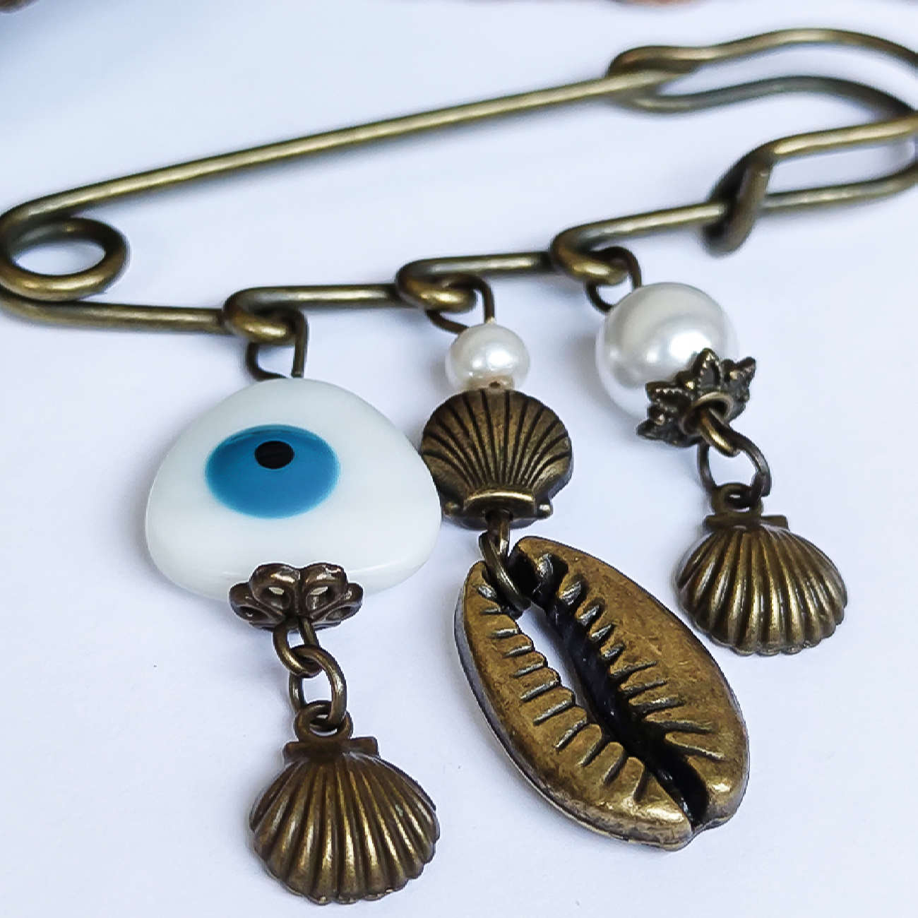 女士安全别针胸针 – 扇贝款,优雅风格