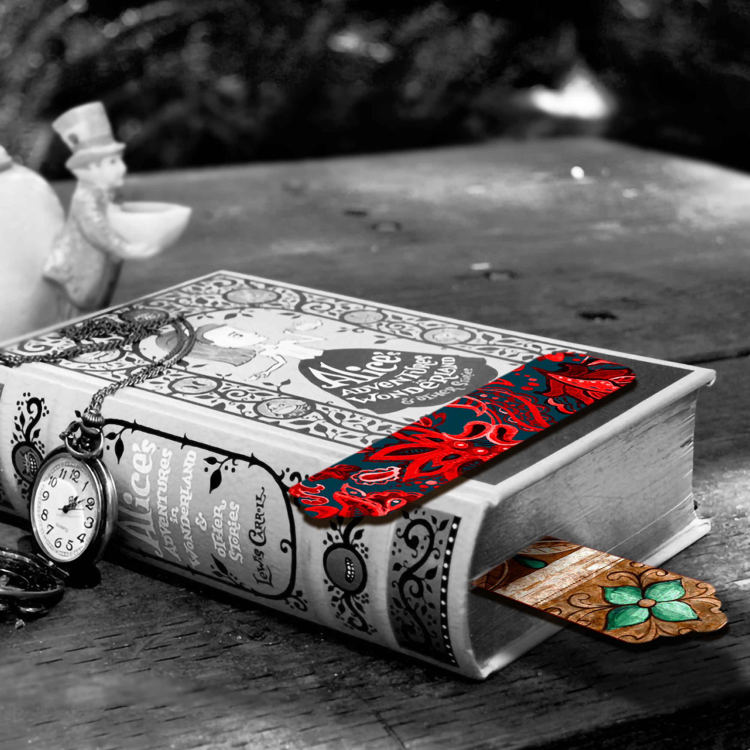 花卉图案木质艺术书签 – 2个装