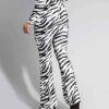 Thumbnail 4: 女士斑马纹微喇叭裤