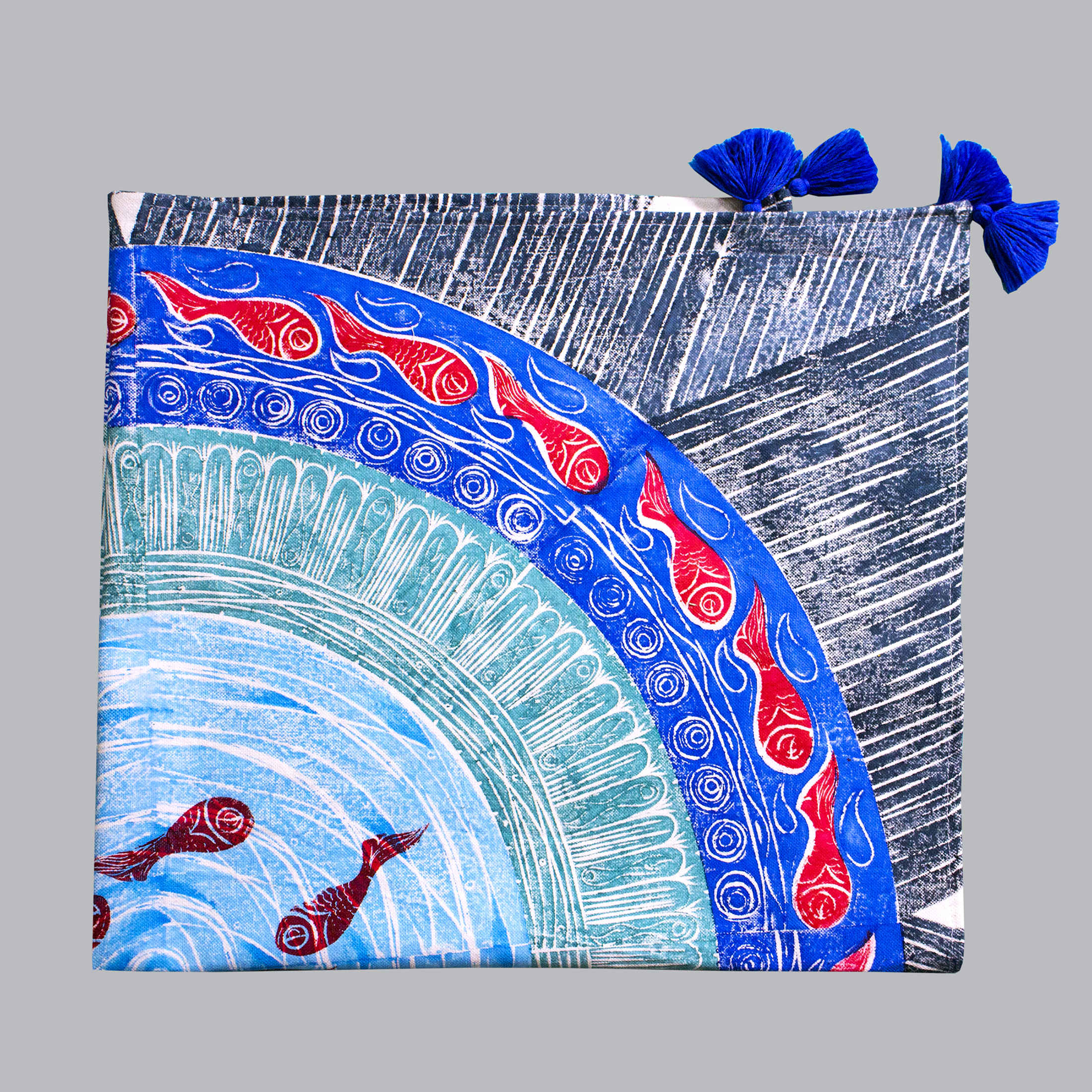 Main image of 棉质桌布 – 波斯鱼池传统图案，4人座