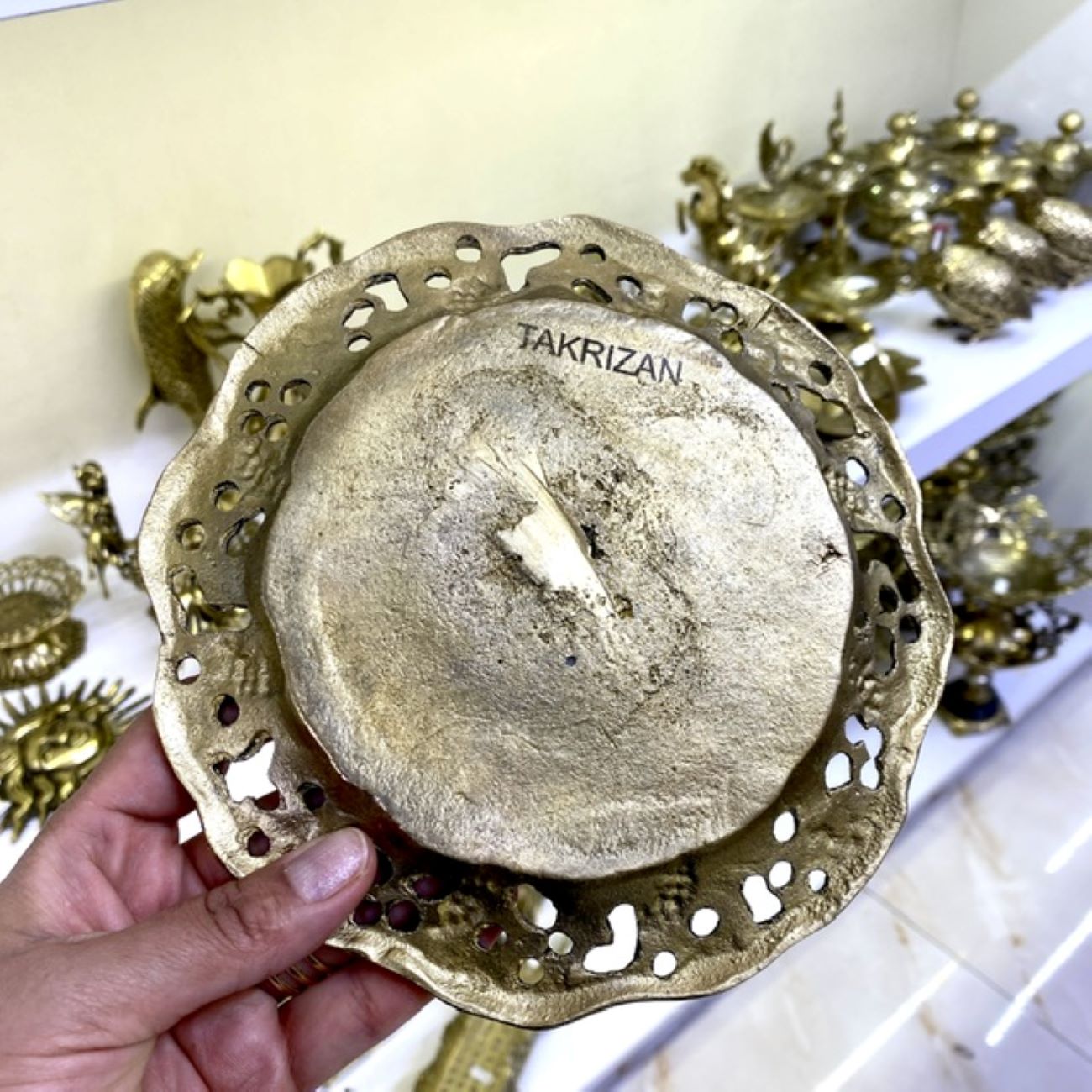 装饰黄铜盘——雕刻葡萄纹刻花工艺