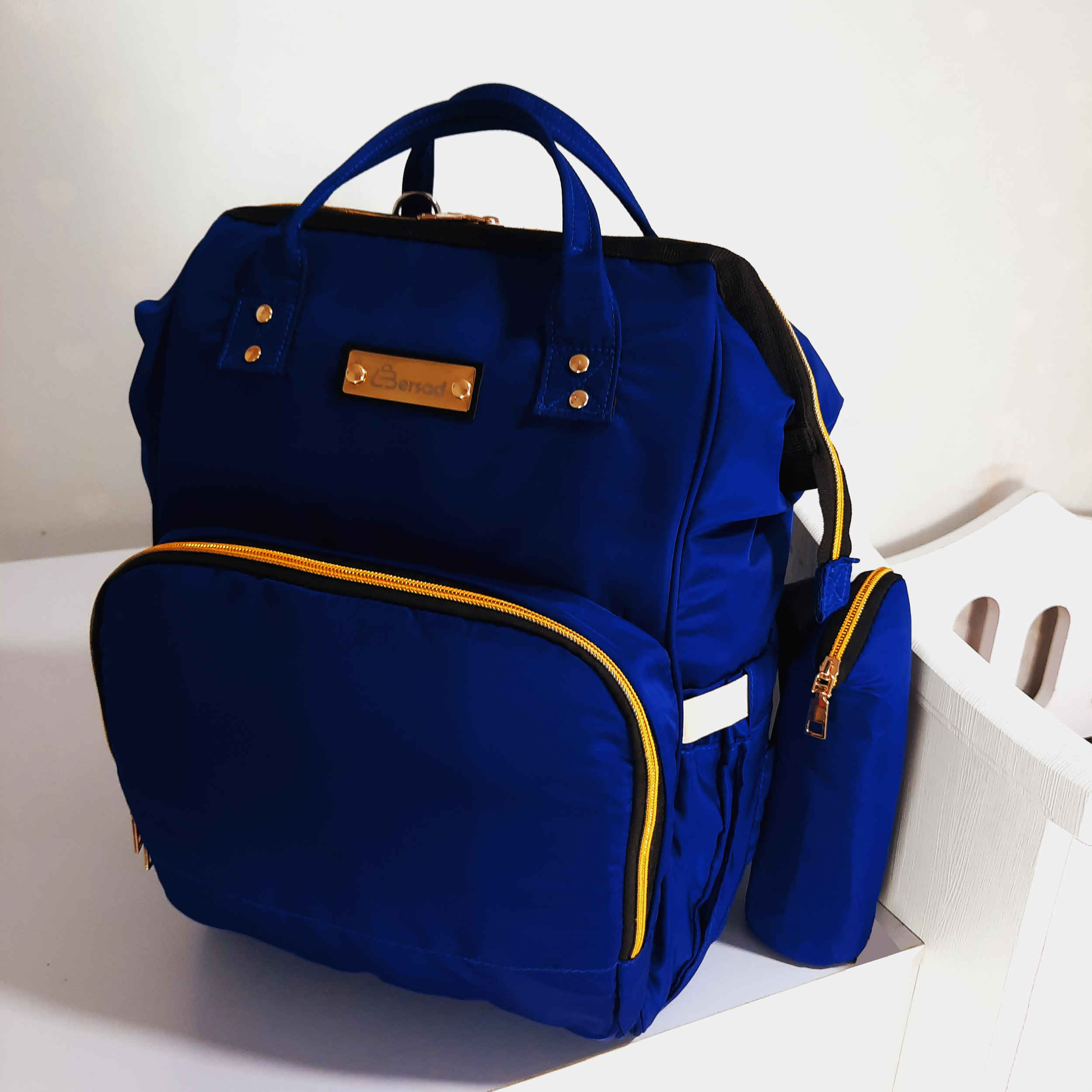 背包式尿布包 – 带尿布更换垫