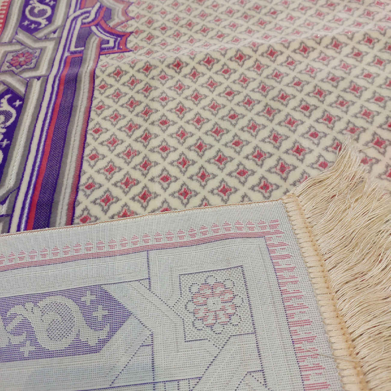 伊斯兰祈祷毯 Janamaz —— 涤纶加厚垫层，紫色卡巴款