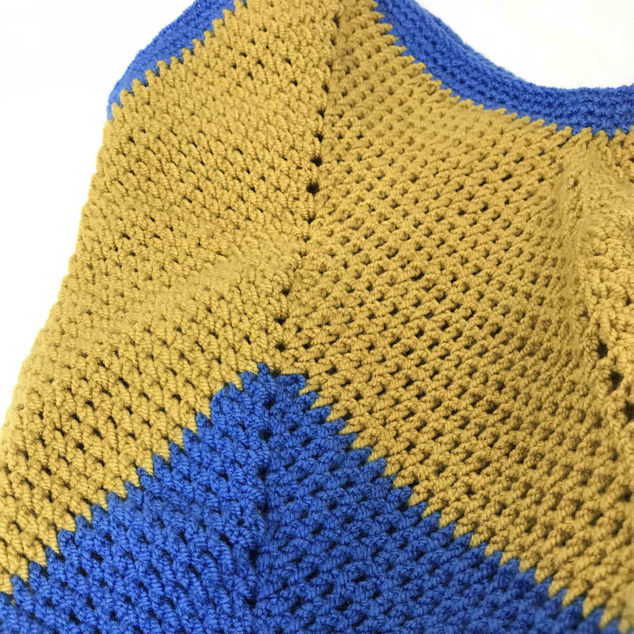 女款手工波斯钩编水桶包