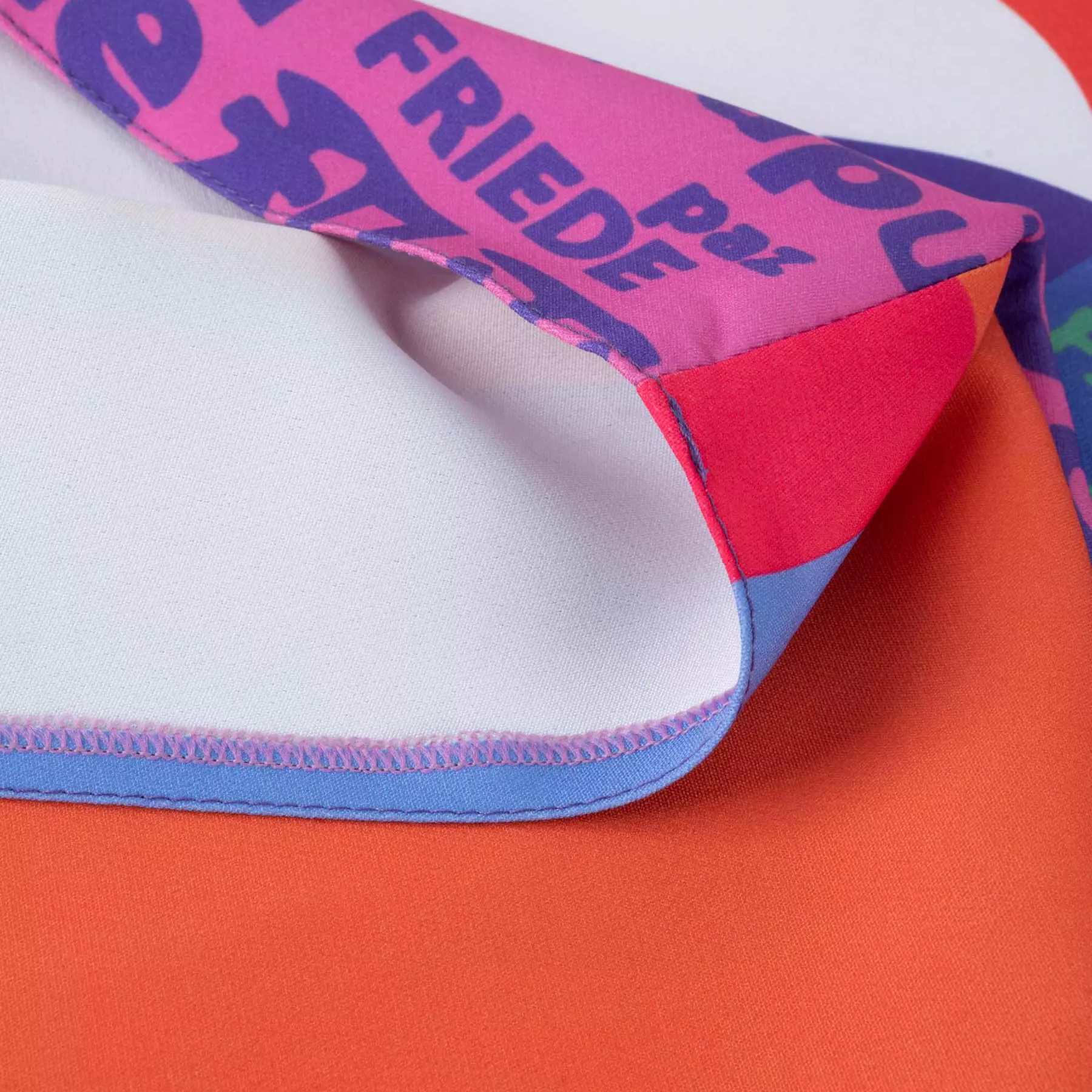 女款连衣裙+围巾套装，型号Peace