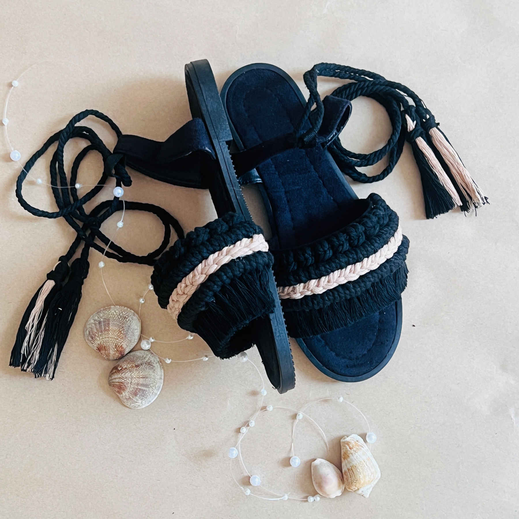 波西米亚风格编织后带平底凉鞋 手工制作