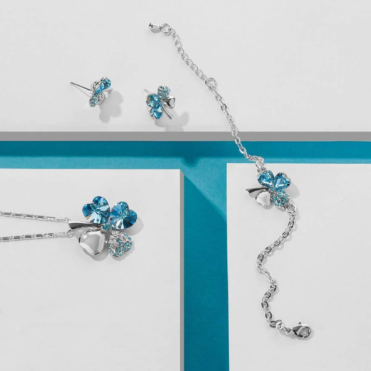 黄铜四叶草珠宝套装 – 项链、手链、耳钉套装,女士款