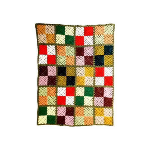 钩针手工桌布 – 格子图案