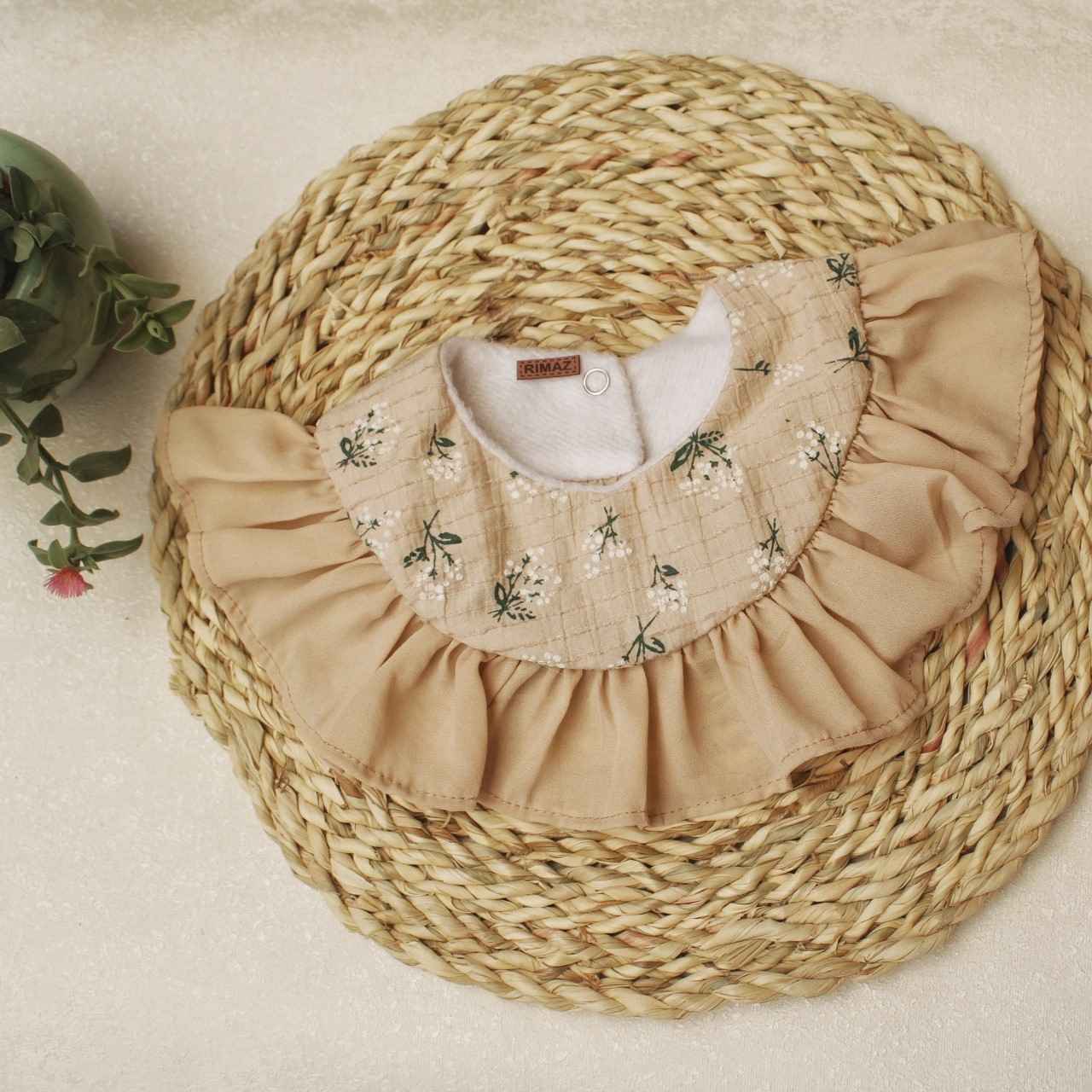 可爱婴儿围嘴 – 花卉设计,Soulmate 款