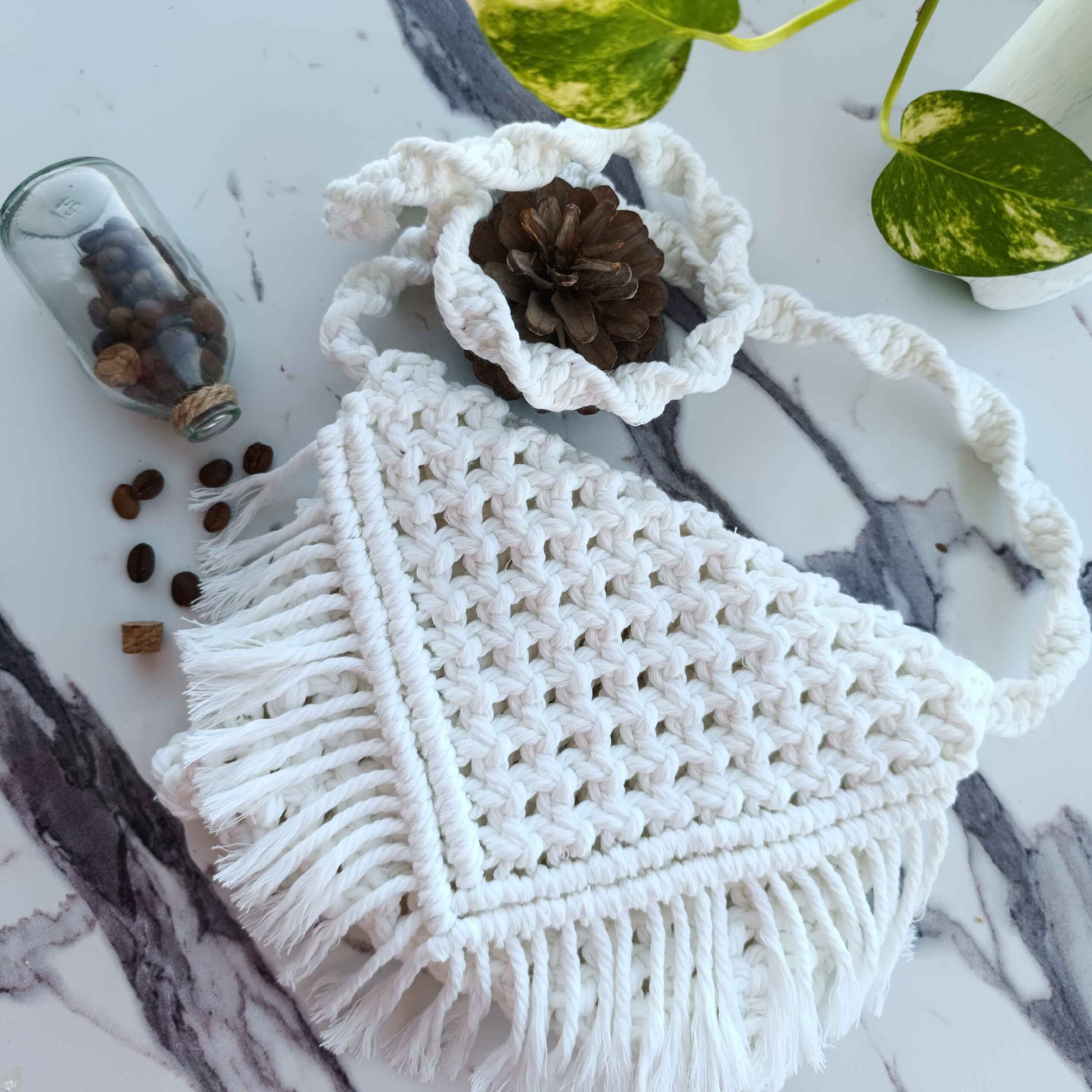 女款手工编织流苏肩包 – Paradise款