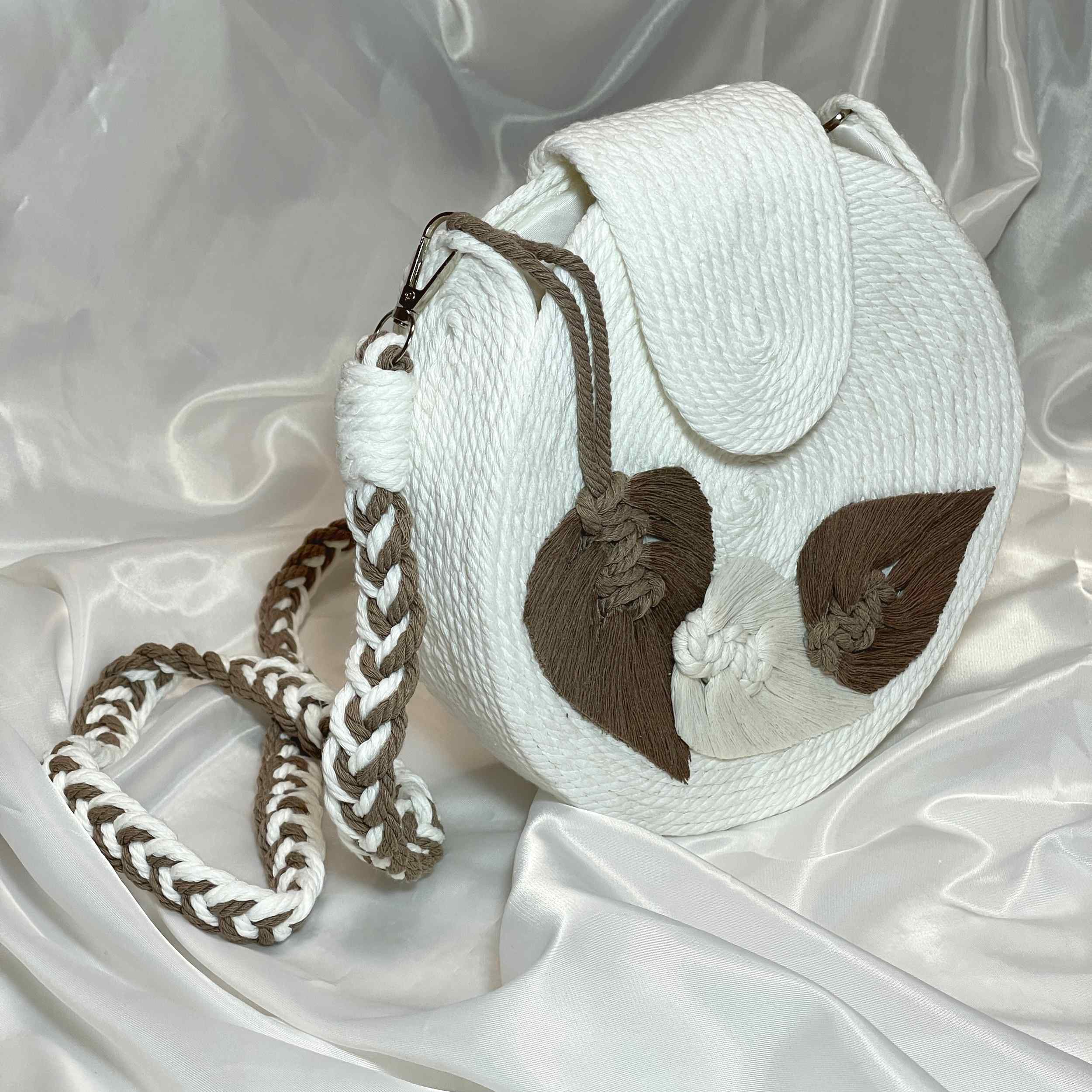 女款手工编织叶子图案斜挎包