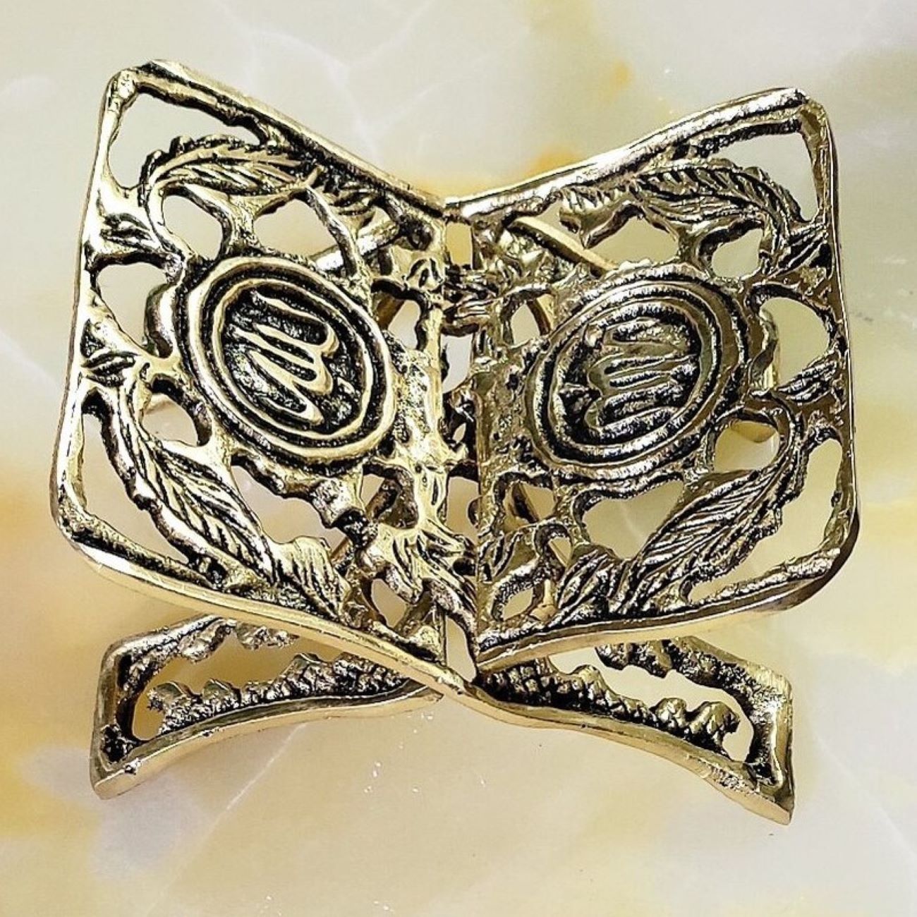 Main image of 可折叠黄铜古兰经 Rehal 支架 – 雕刻图案设计