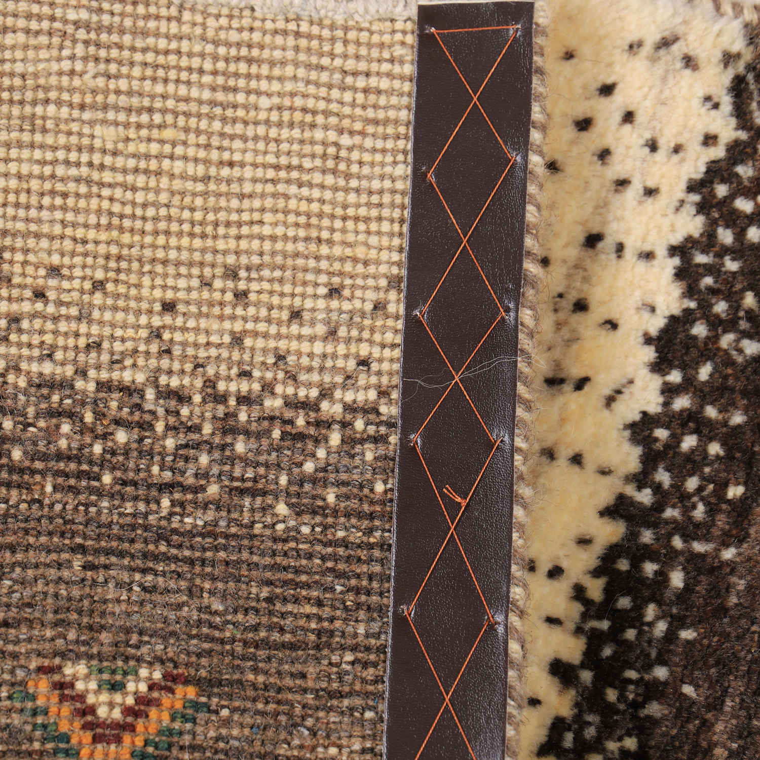 波斯加贝毯羊毛地毯 正宗手工编织于霍拉桑 动物图案