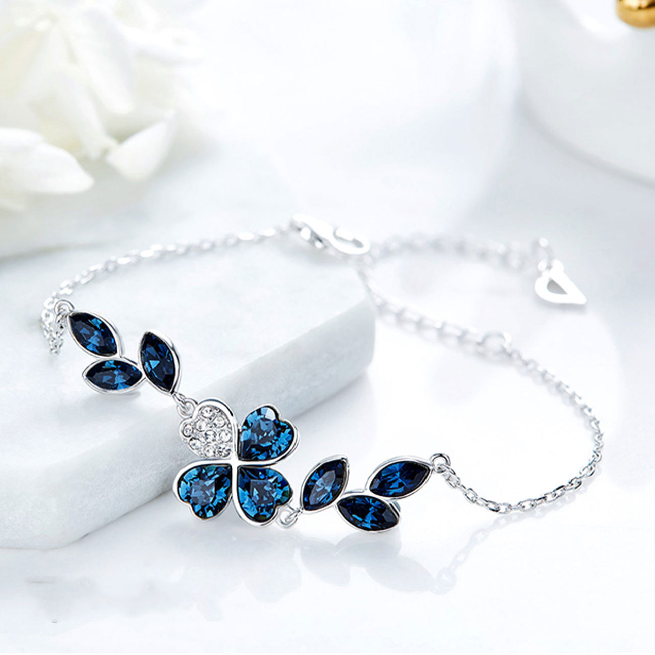 女士银手链 – 小花设计